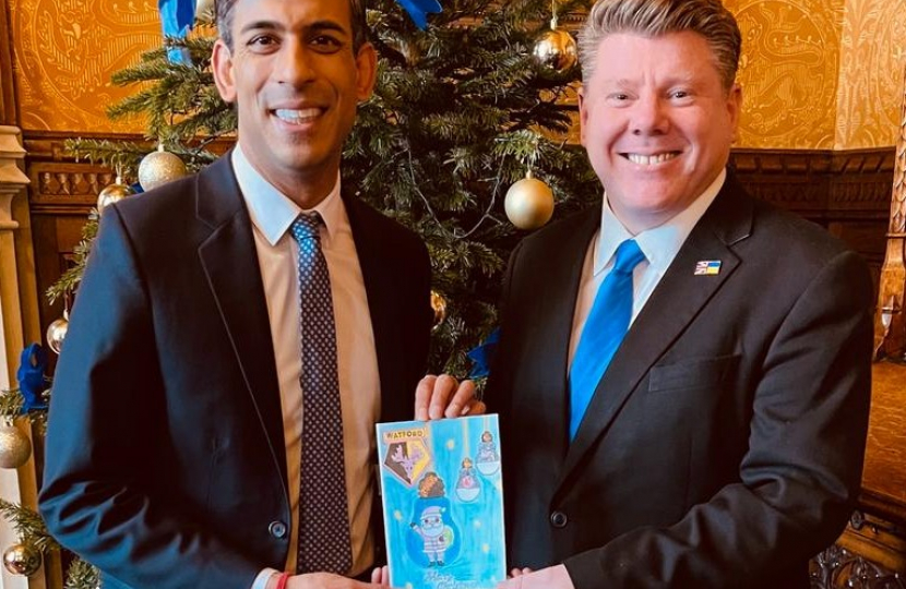 Dean Russell with Rishi Sunak and Christmas Card