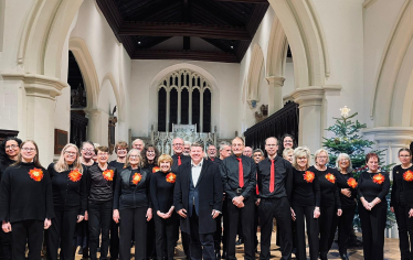 Dean Russell MP attends Christmas Concert at St. Mary’s Church