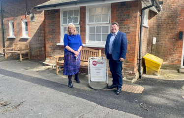 Dean Russell visits Watford Mencap Children's Centre