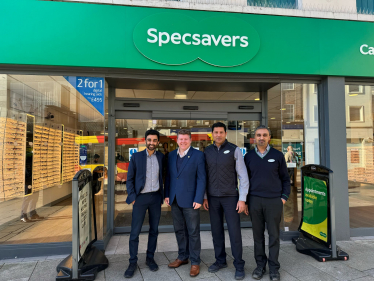 Dean Russell MP visits Specsavers